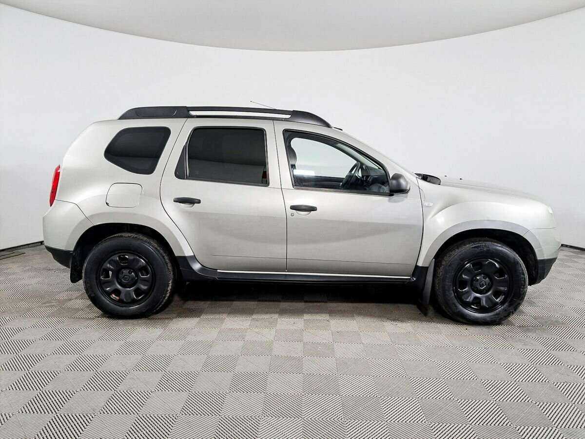 Купить Renault Duster с пробегом. Фото: #3