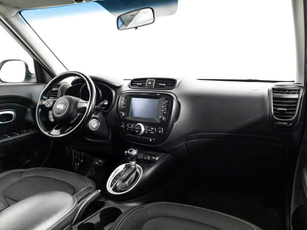 Купить Kia Soul с пробегом. Фото: #8