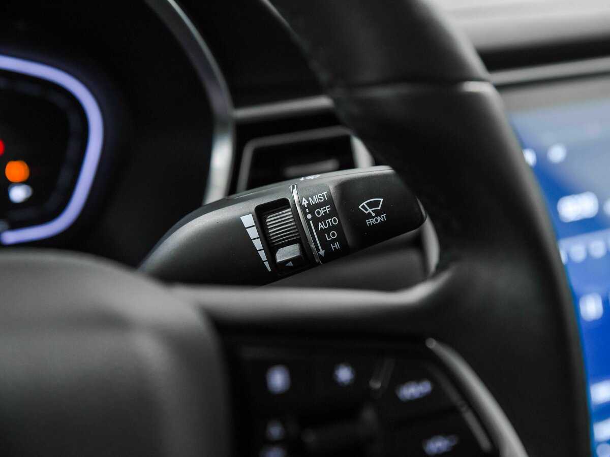 Купить JAC J7 с пробегом. Фото: #8