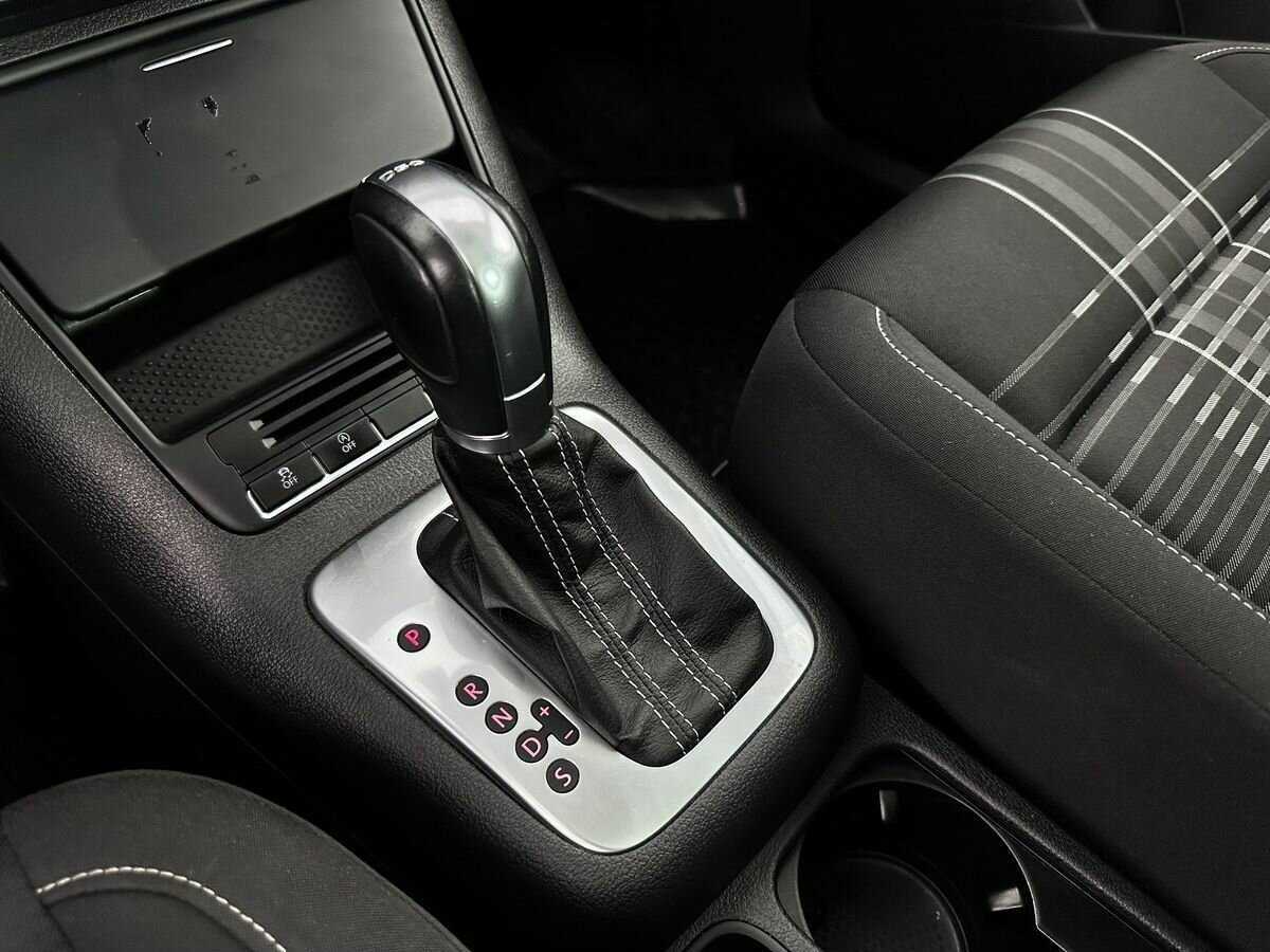 Купить Volkswagen Tiguan с пробегом. Фото: #14