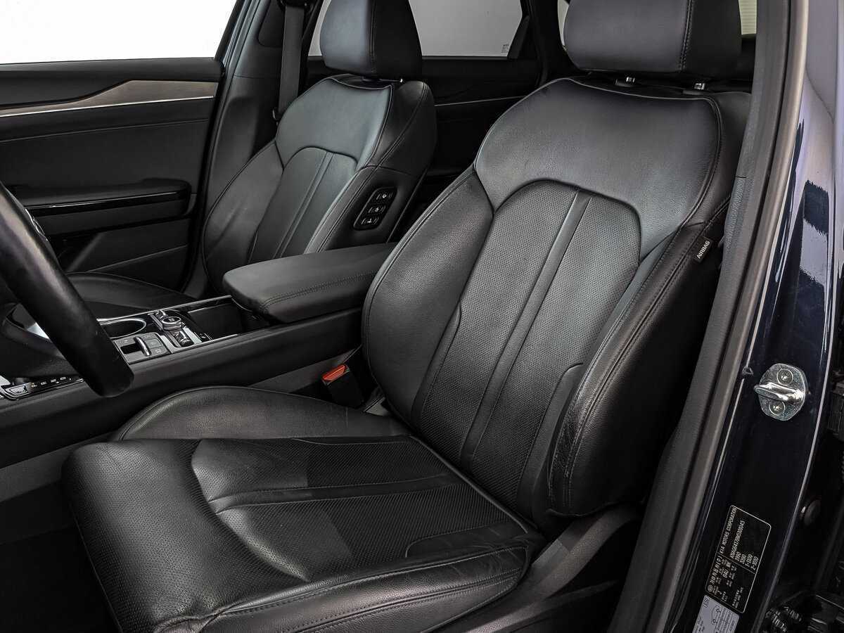 Купить Kia K5 с пробегом. Фото: #19