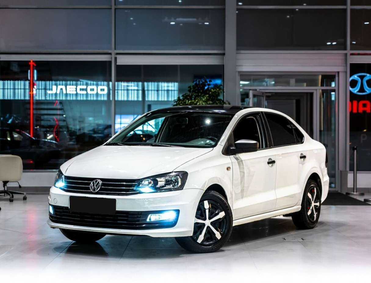 Купить Volkswagen Polo с пробегом. Фото: #0