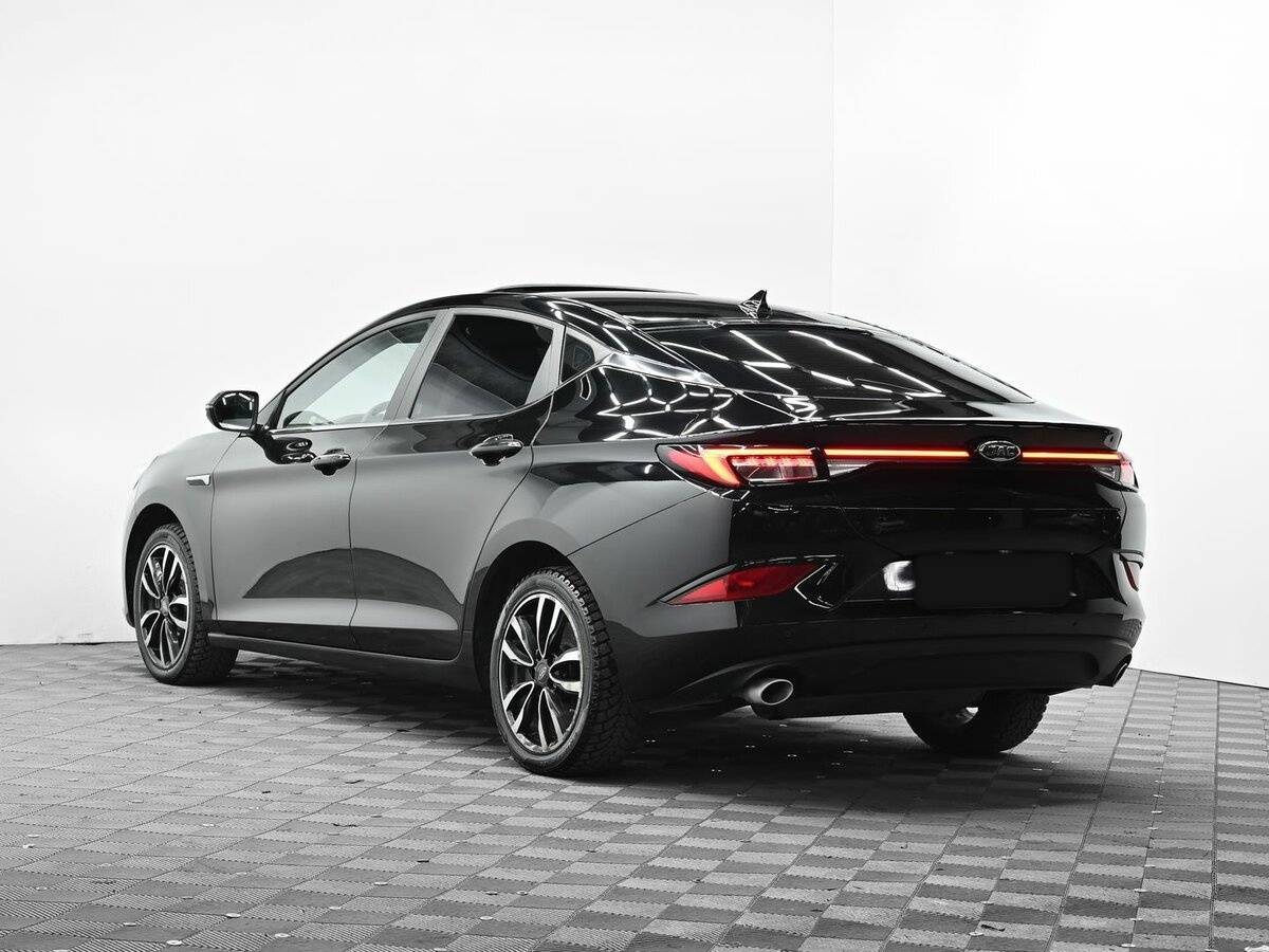 Купить JAC J7 с пробегом. Фото: #2