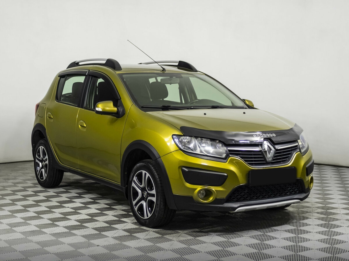 Купить Renault Sandero с пробегом. Фото: #2