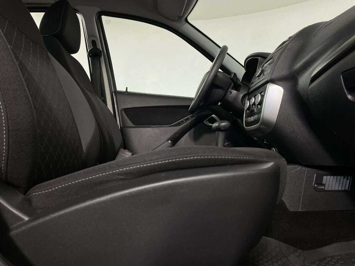 Купить Lada (ВАЗ) Granta с пробегом. Фото: #13