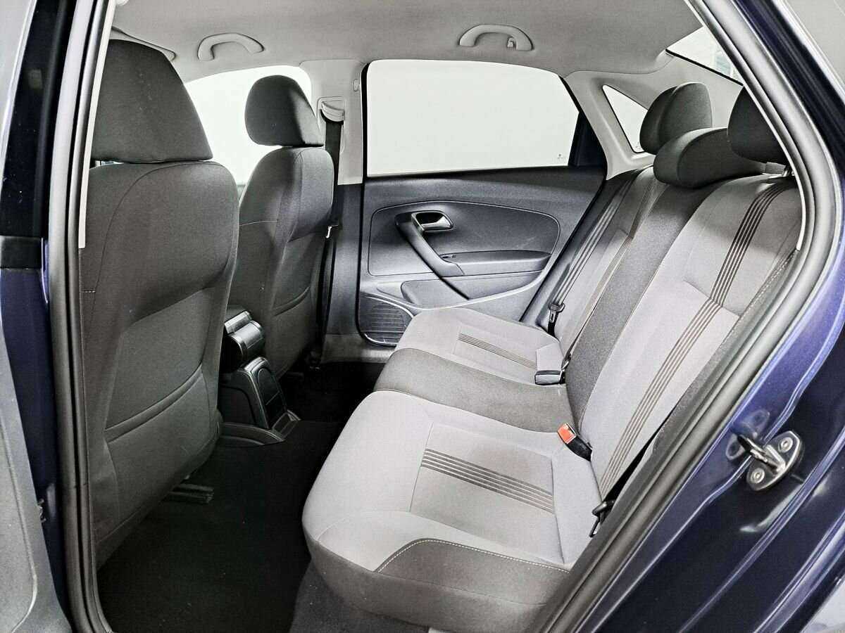 Купить Volkswagen Polo с пробегом. Фото: #7