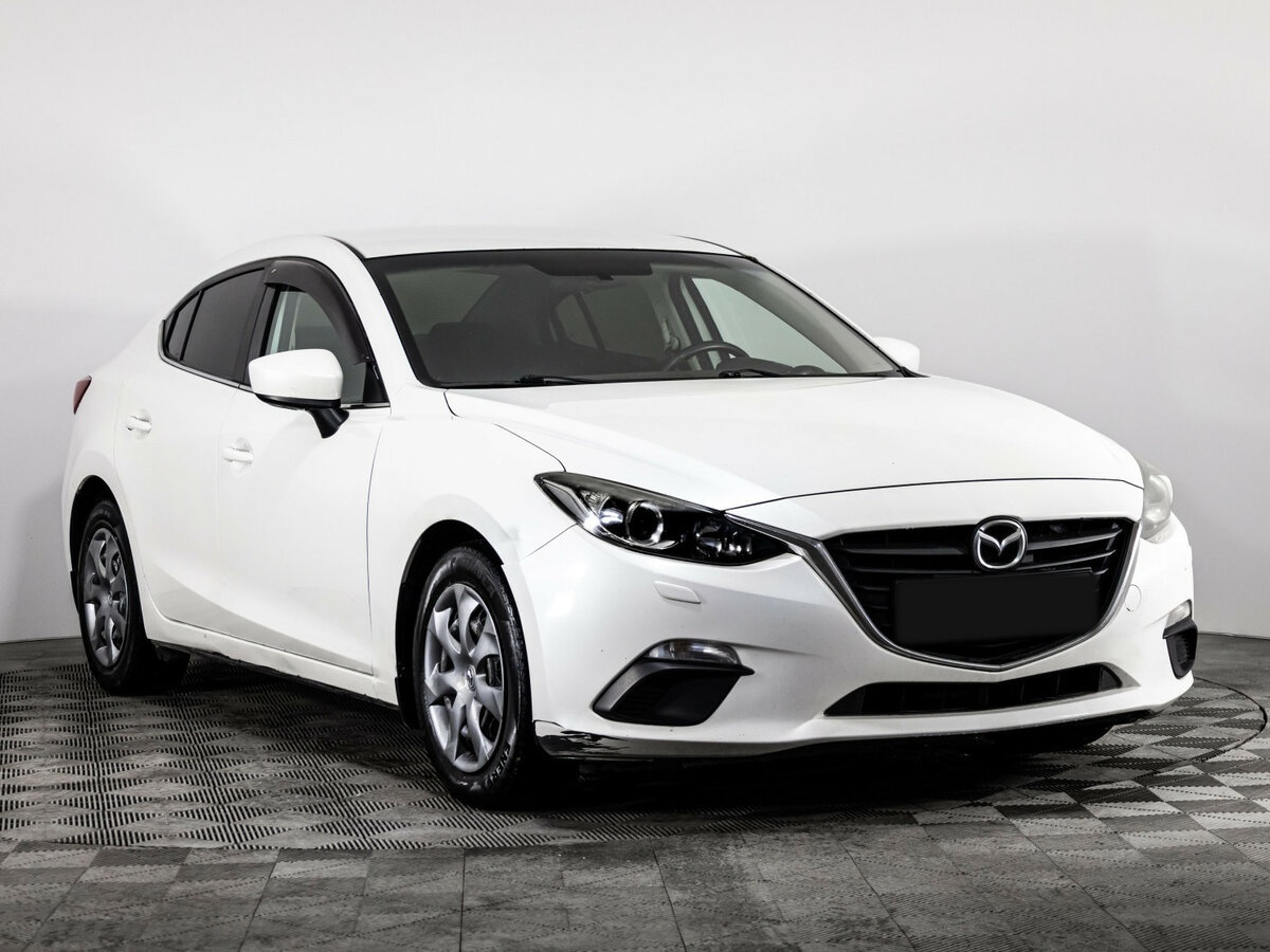 Купить Mazda 3 с пробегом. Фото: #2