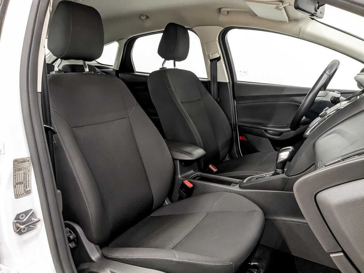 Купить Ford Focus с пробегом. Фото: #22