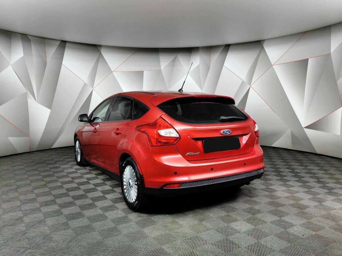 Купить Ford Focus с пробегом. Фото: #3