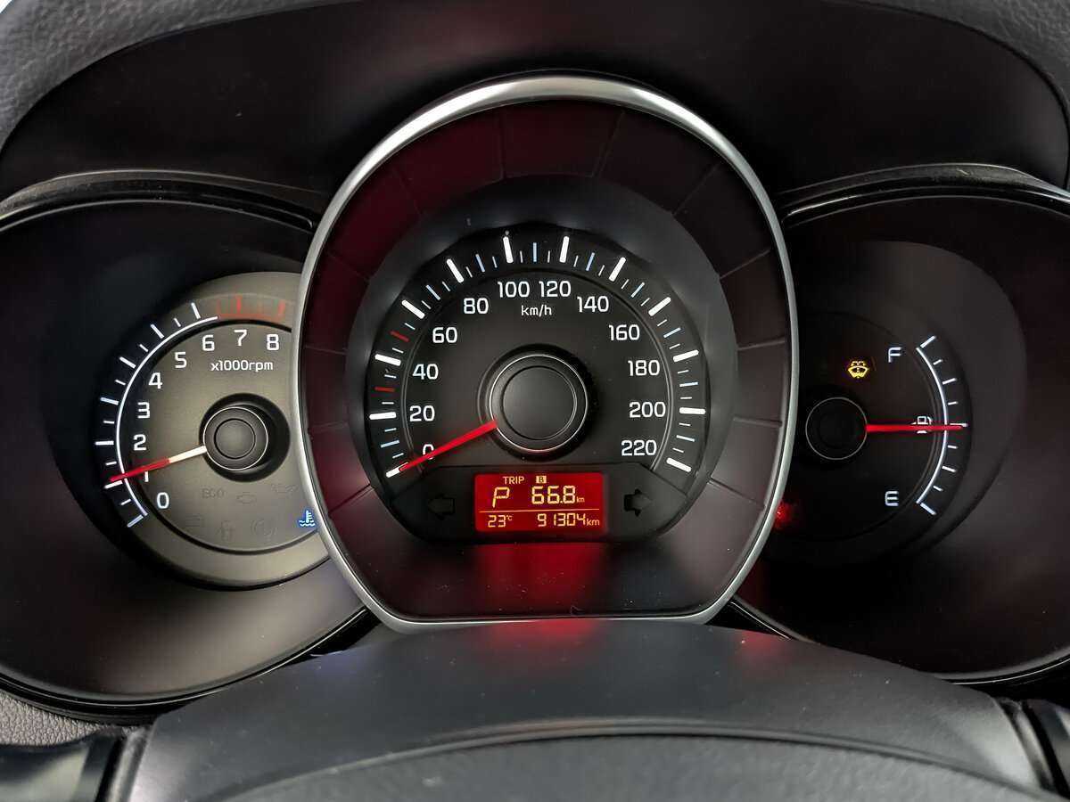 Купить Kia Rio с пробегом. Фото: #11