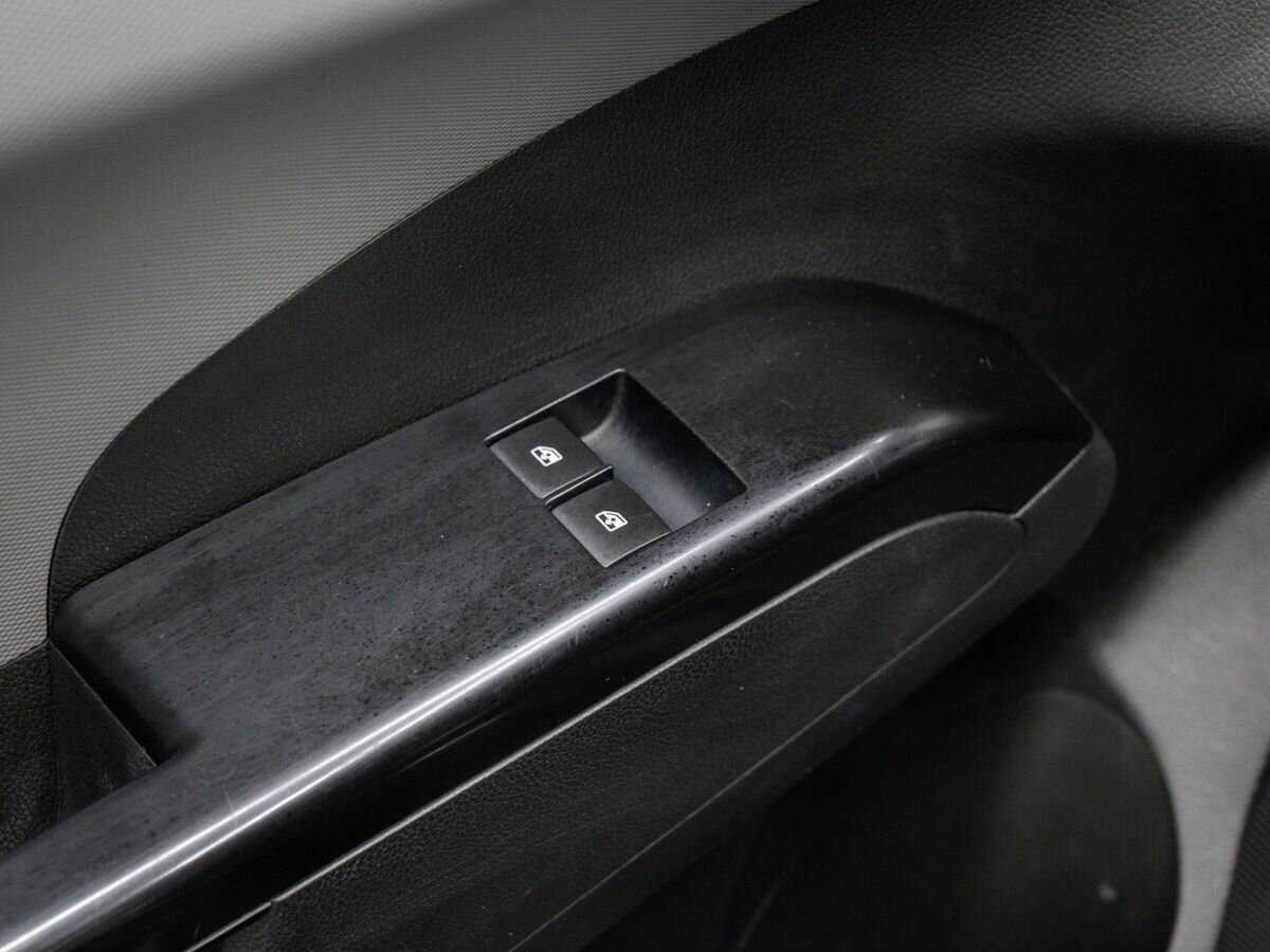 Купить Chevrolet Aveo с пробегом. Фото: #11