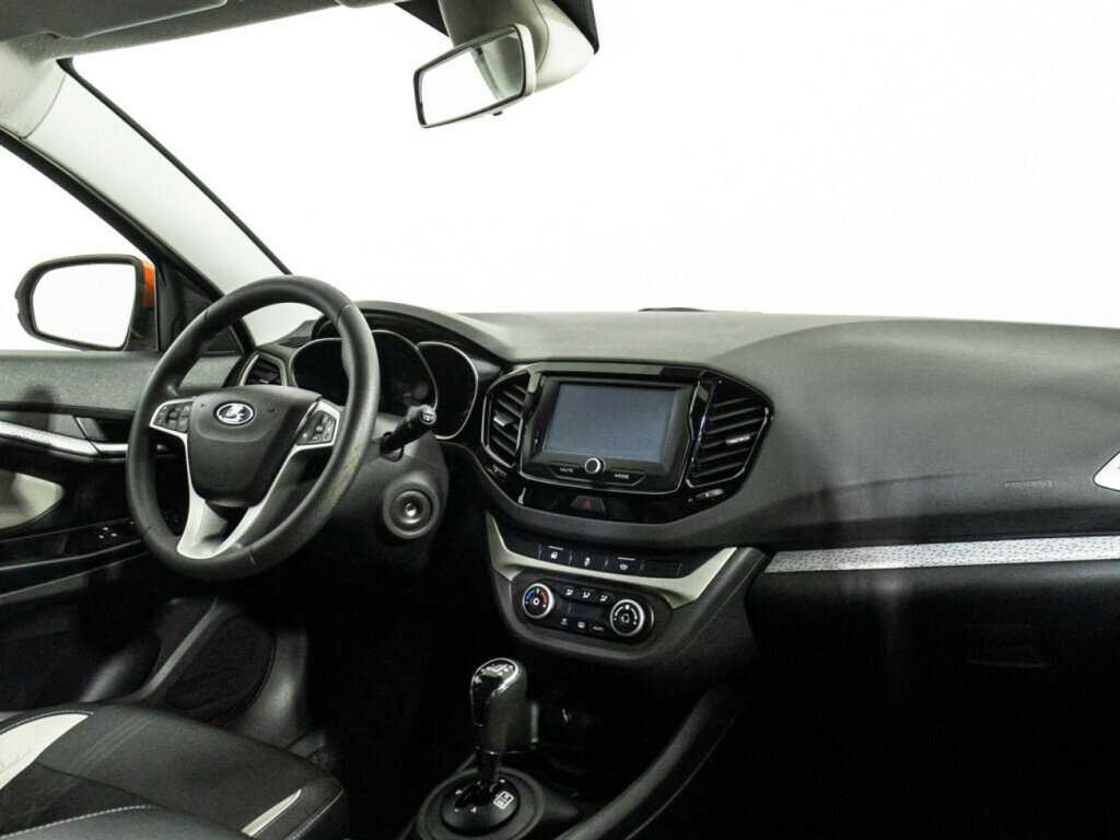 Купить Lada (ВАЗ) Vesta с пробегом. Фото: #8