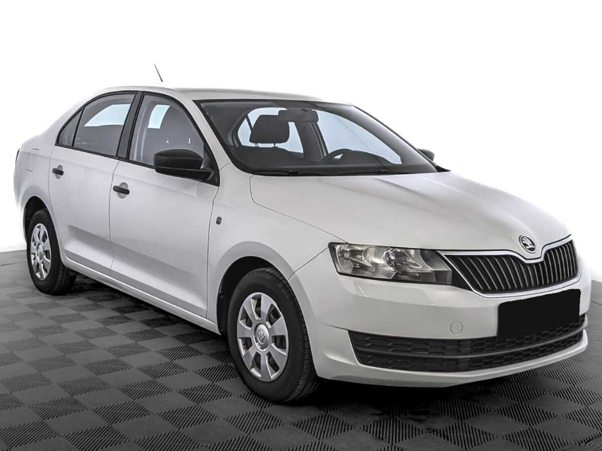 Купить Skoda Rapid с пробегом. Фото: #2