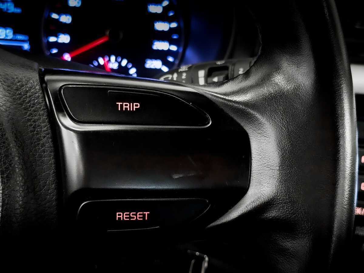 Купить Kia Rio с пробегом. Фото: #22