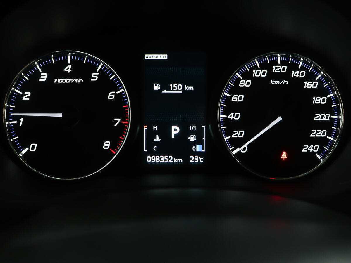 Купить Mitsubishi Outlander с пробегом. Фото: #13