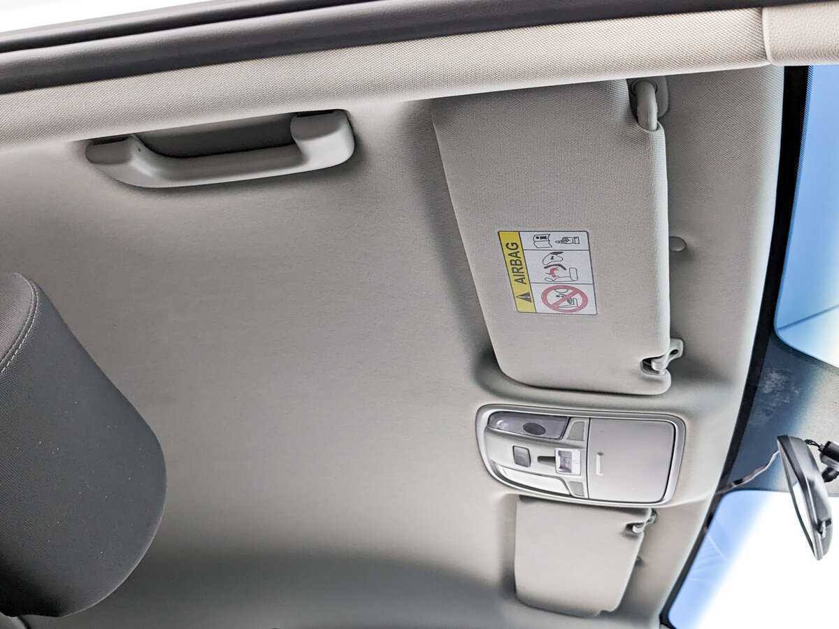 Купить Kia Optima с пробегом. Фото: #17