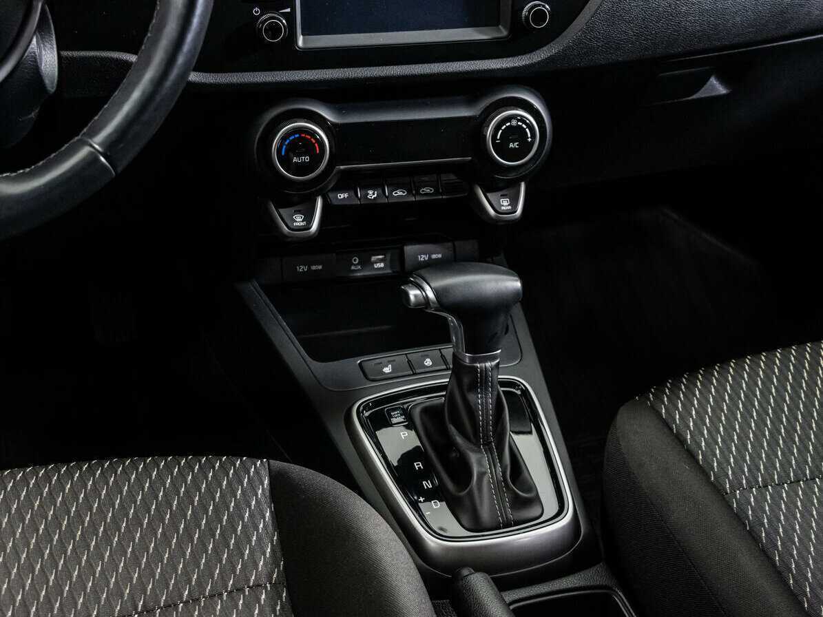 Купить Kia Rio с пробегом. Фото: #13