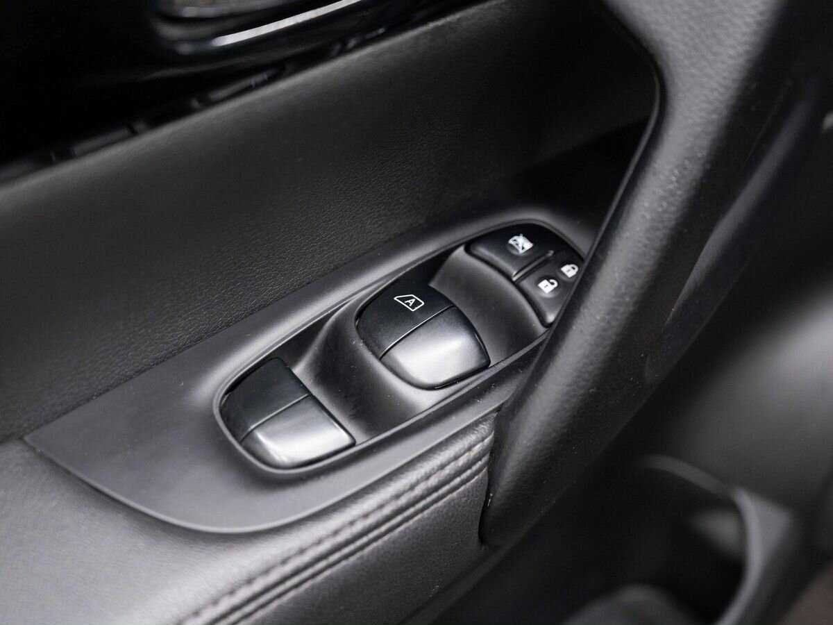 Купить Nissan Qashqai с пробегом. Фото: #17