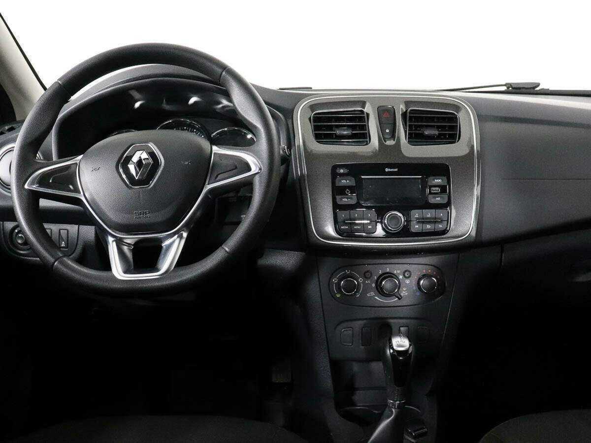 Купить Renault Logan с пробегом. Фото: #8