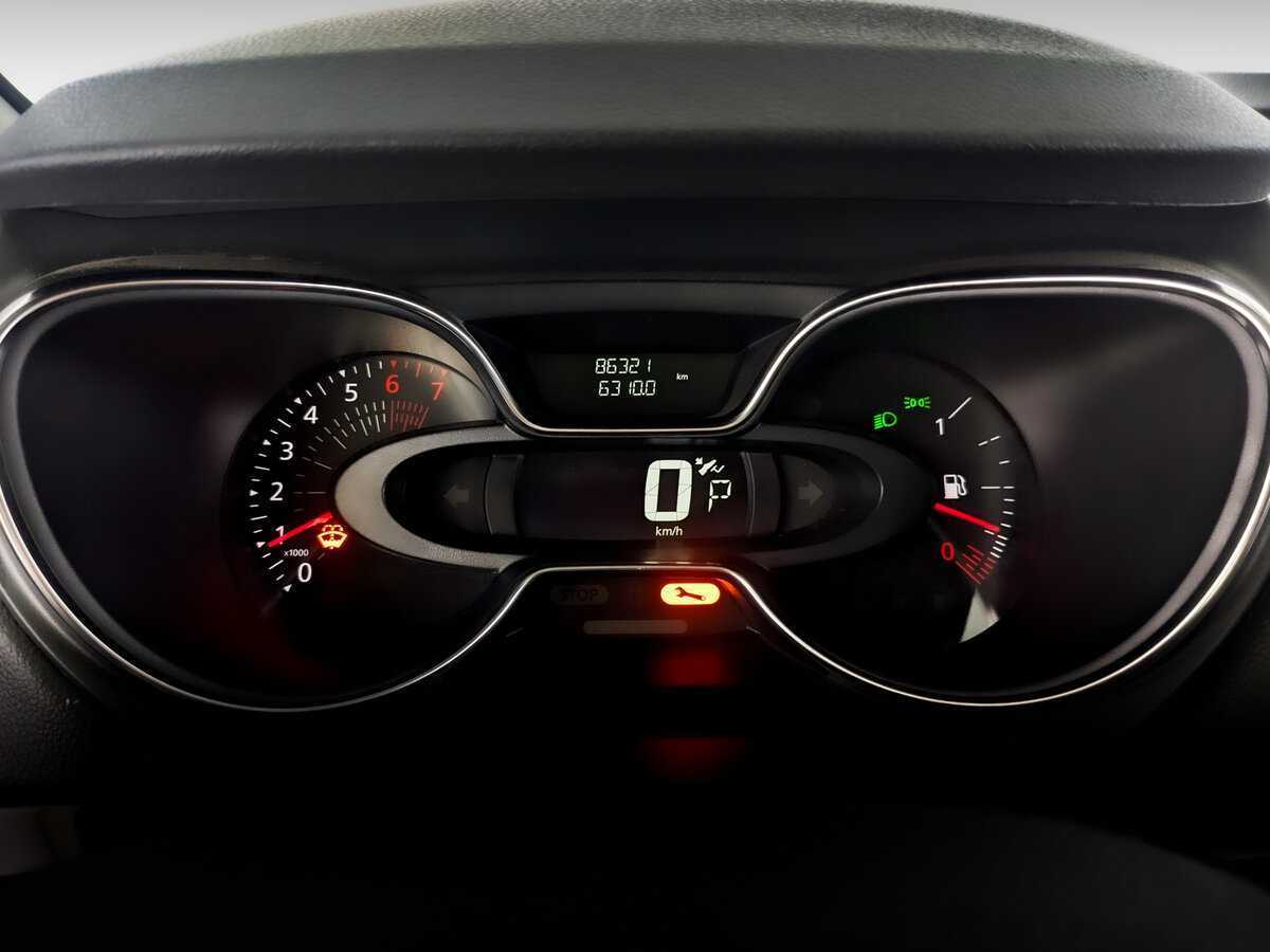 Купить Renault Kaptur с пробегом. Фото: #10