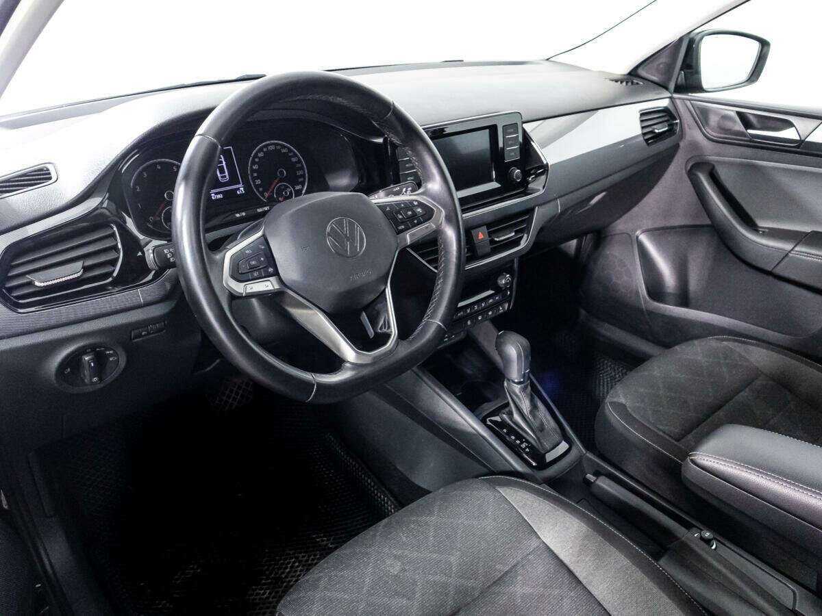 Купить Volkswagen Polo с пробегом. Фото: #10