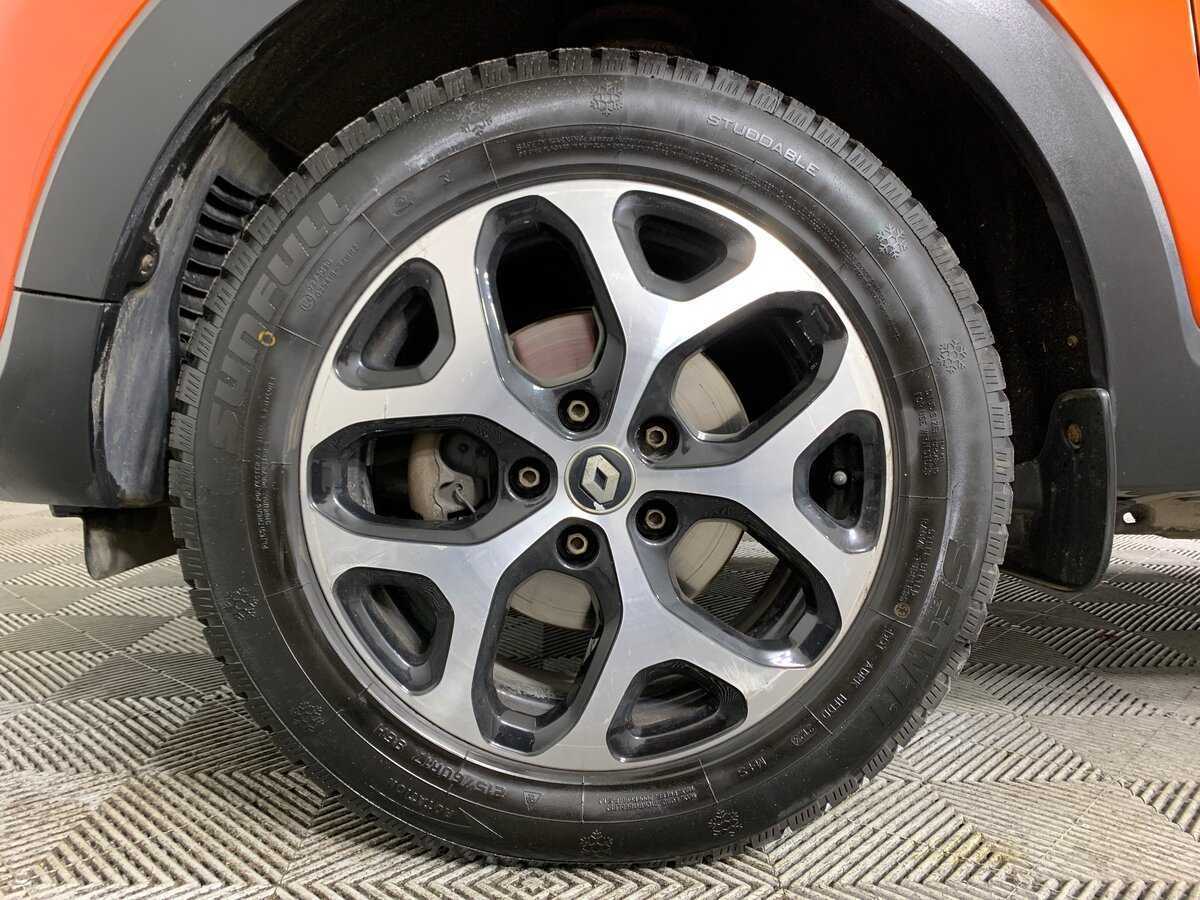 Купить Renault Kaptur с пробегом. Фото: #8