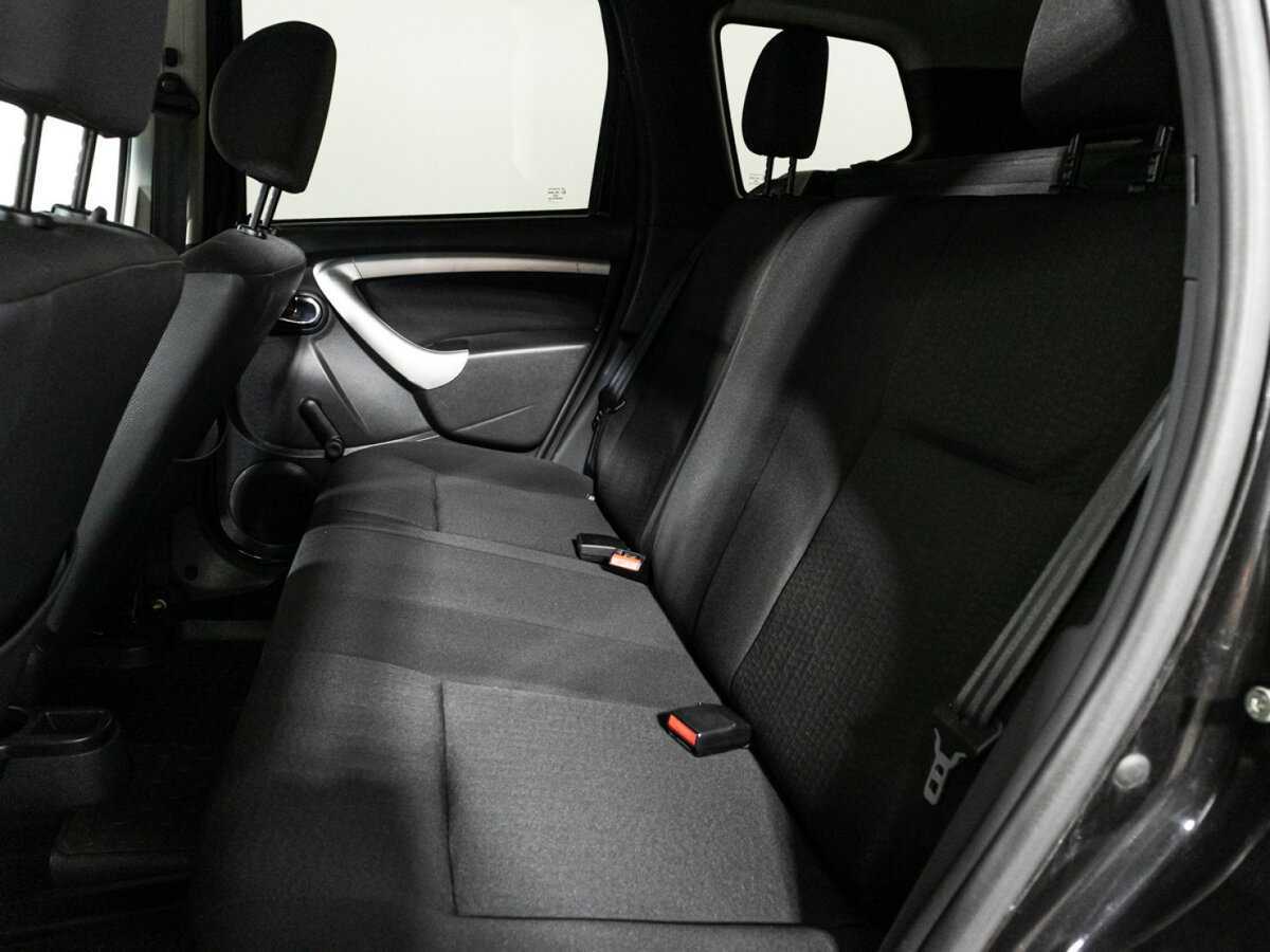 Купить Nissan Terrano с пробегом. Фото: #9