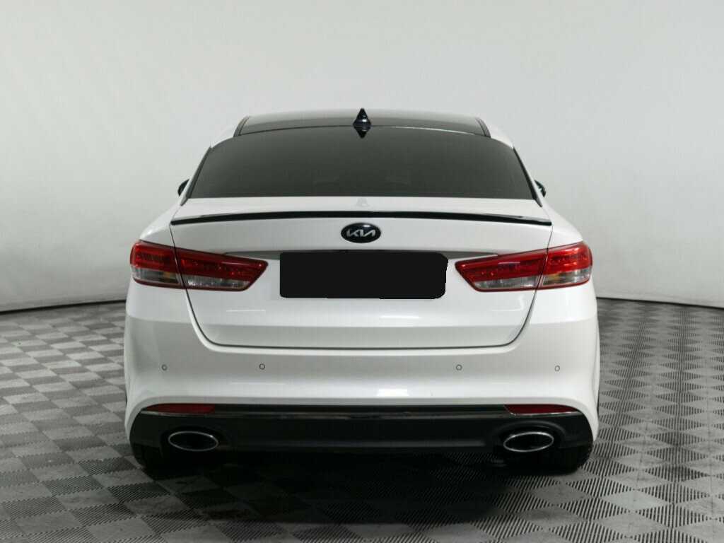 Купить Kia Optima с пробегом. Фото: #4