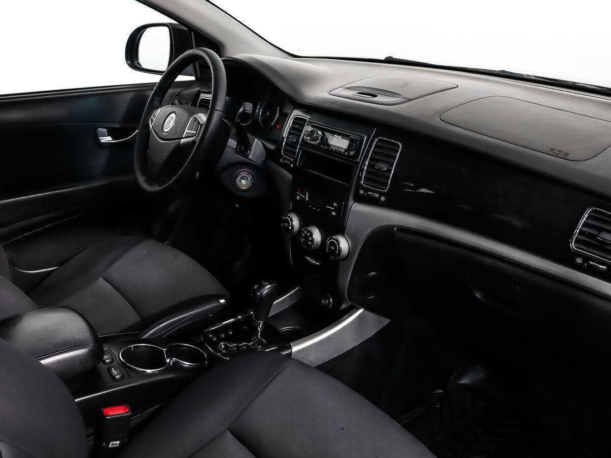 Купить SsangYong Actyon с пробегом. Фото: #10