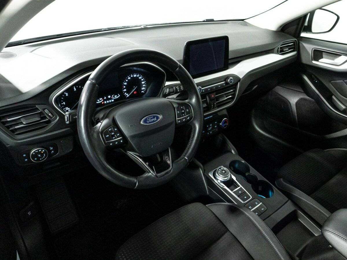 Купить Ford Focus с пробегом. Фото: #10