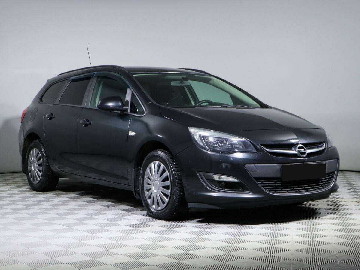 Купить Opel Astra с пробегом. Фото: #2