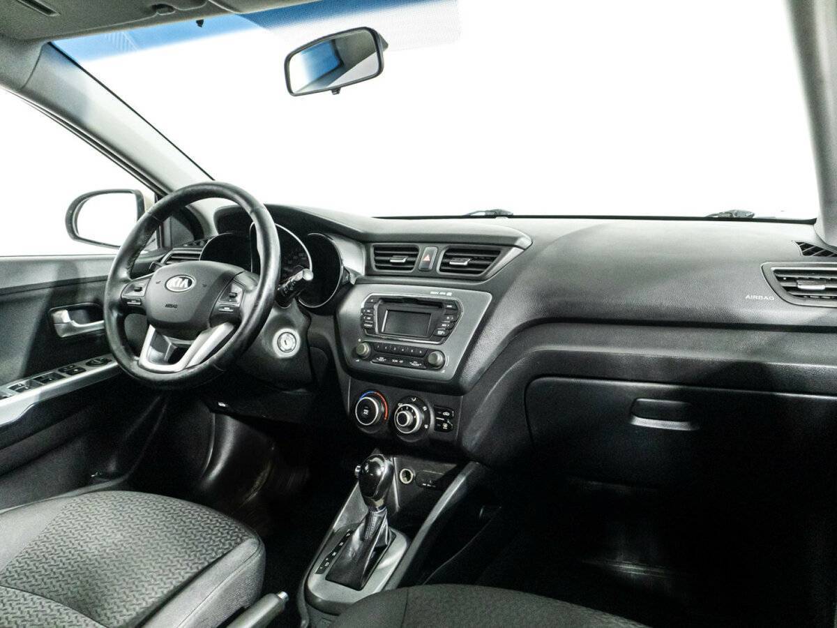 Купить Kia Rio с пробегом. Фото: #8