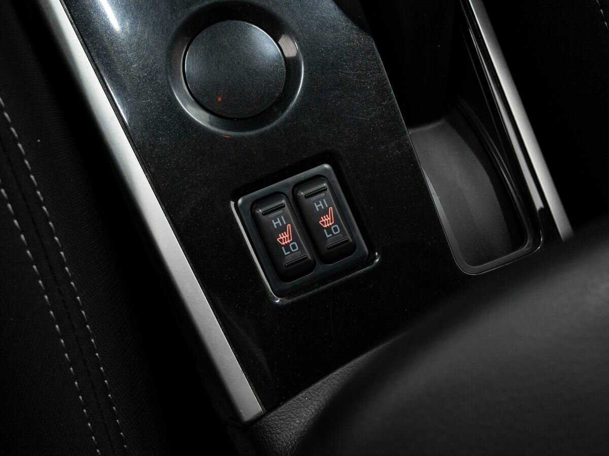 Купить Mitsubishi Outlander с пробегом. Фото: #16