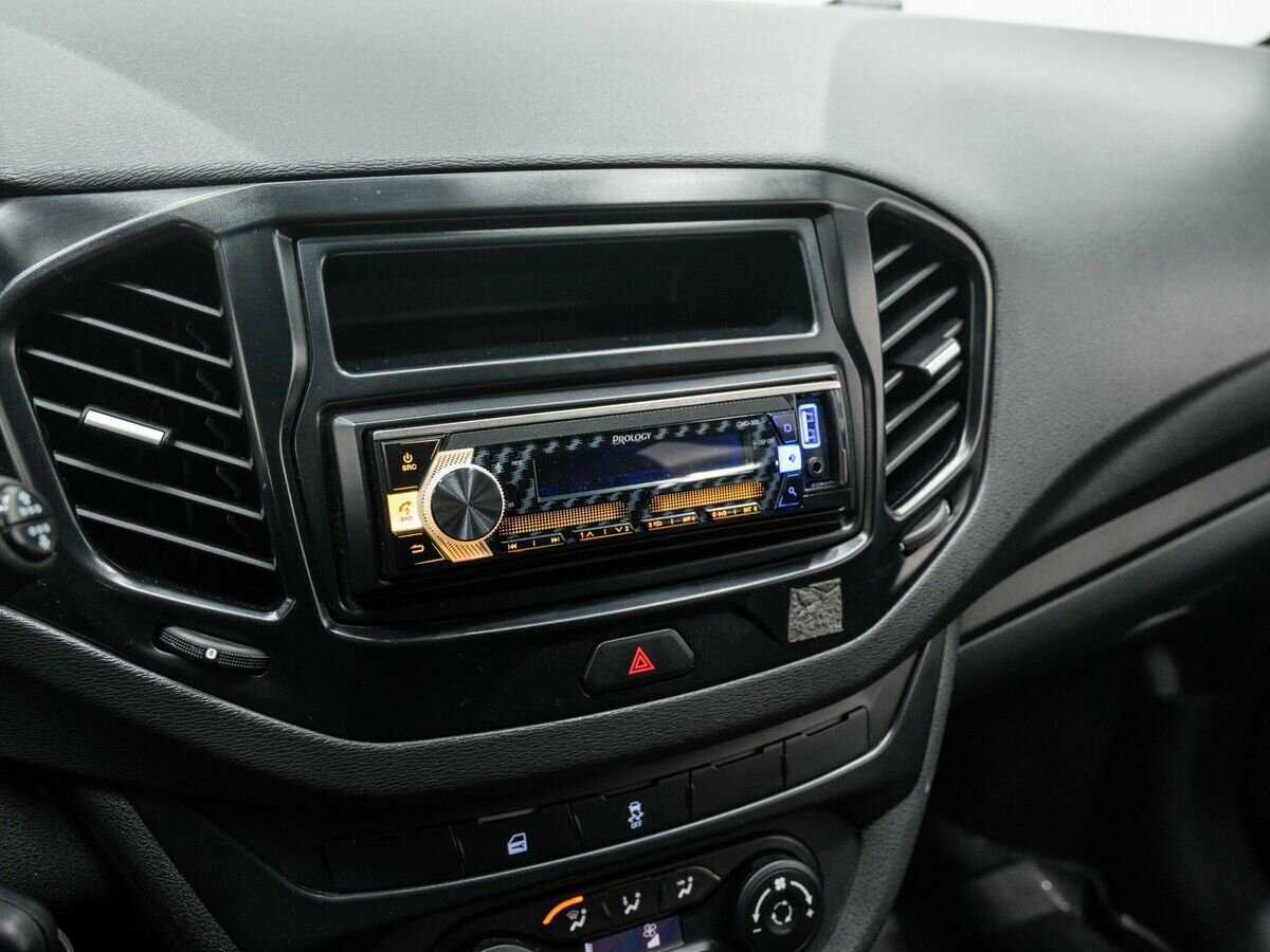 Купить Lada (ВАЗ) Vesta с пробегом. Фото: #15