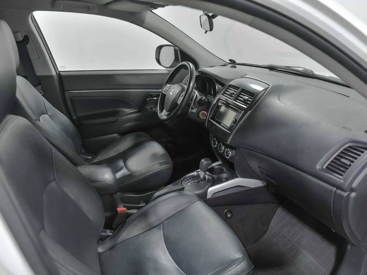 Купить Mitsubishi ASX с пробегом. Фото: #16