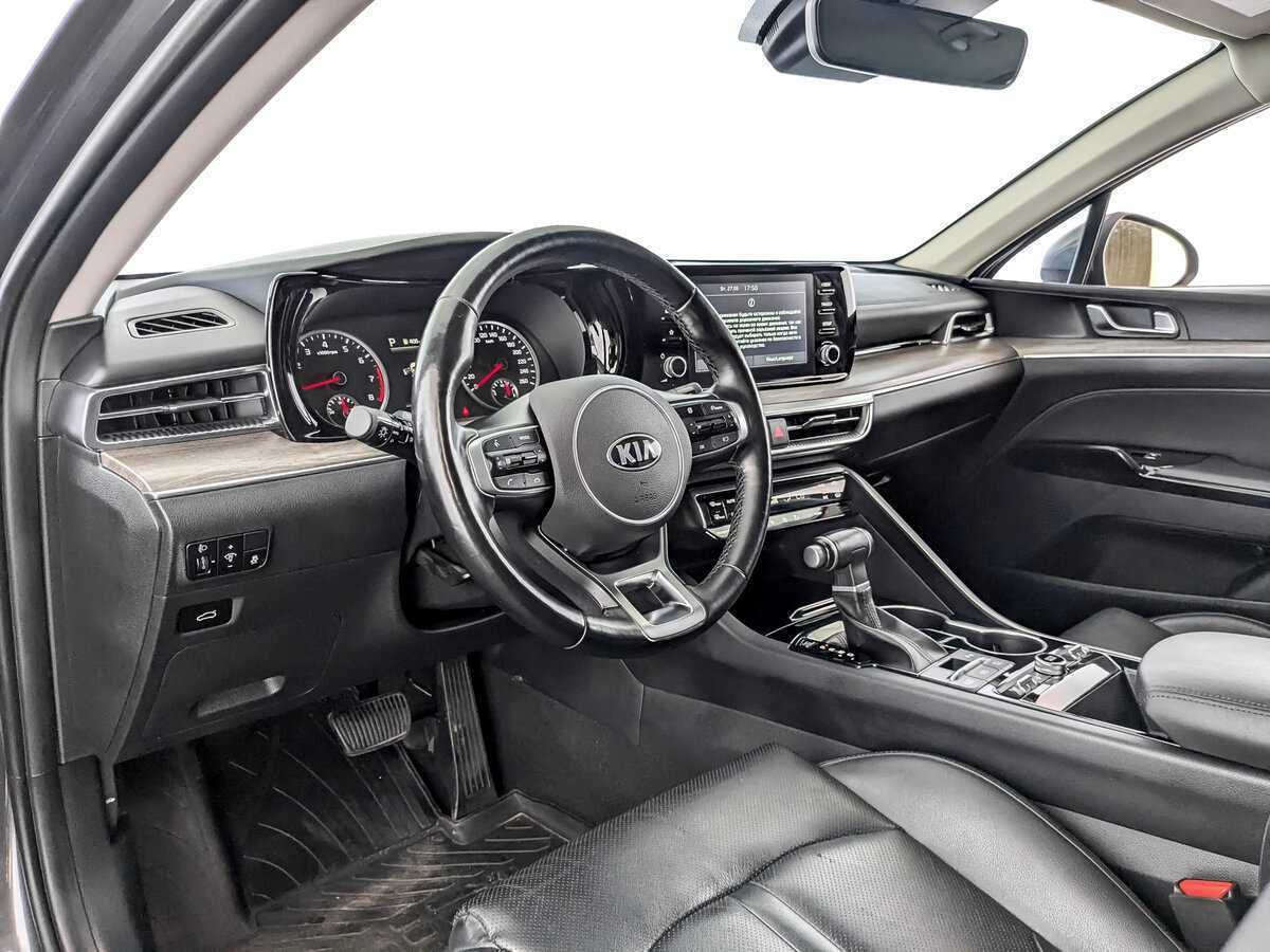 Купить Kia K5 с пробегом. Фото: #13