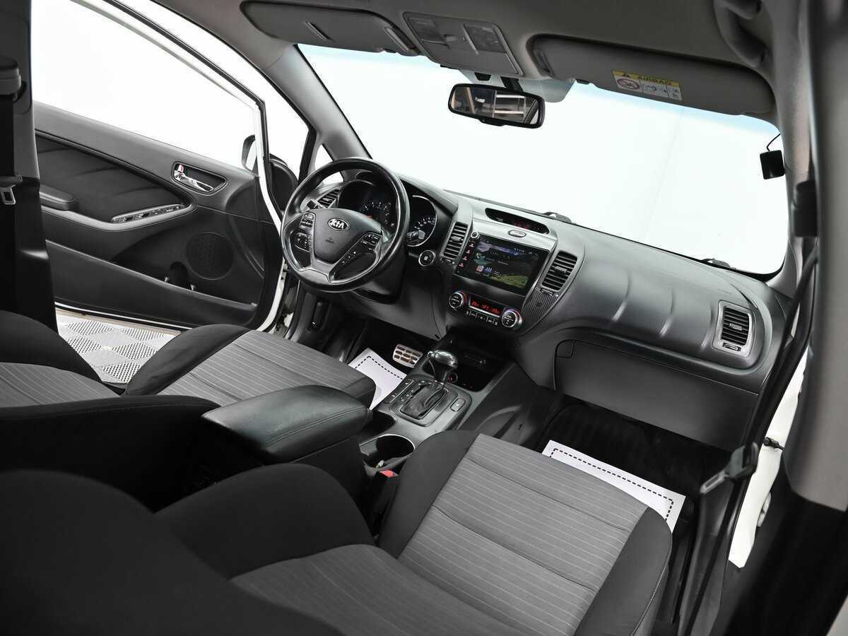 Купить Kia Cerato с пробегом. Фото: #8