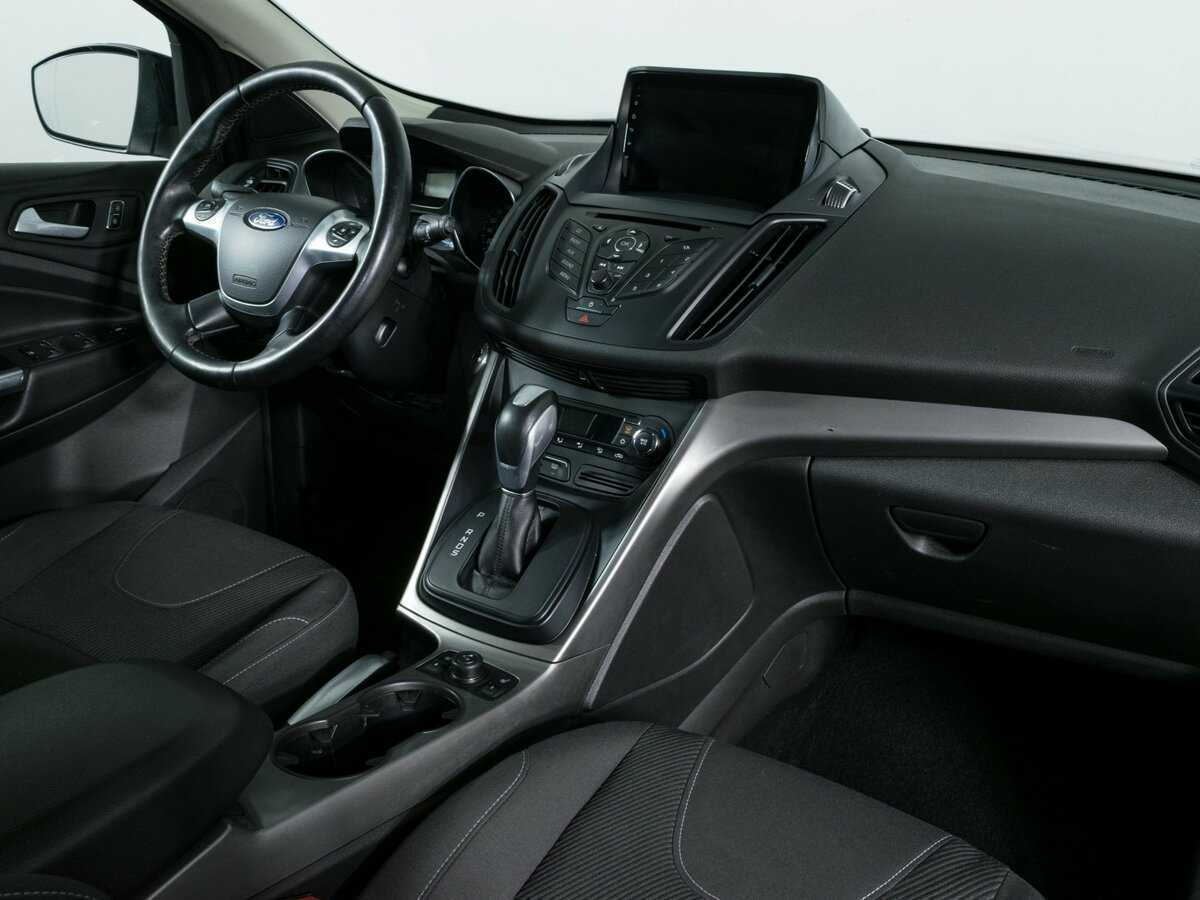 Купить Ford Kuga с пробегом. Фото: #7
