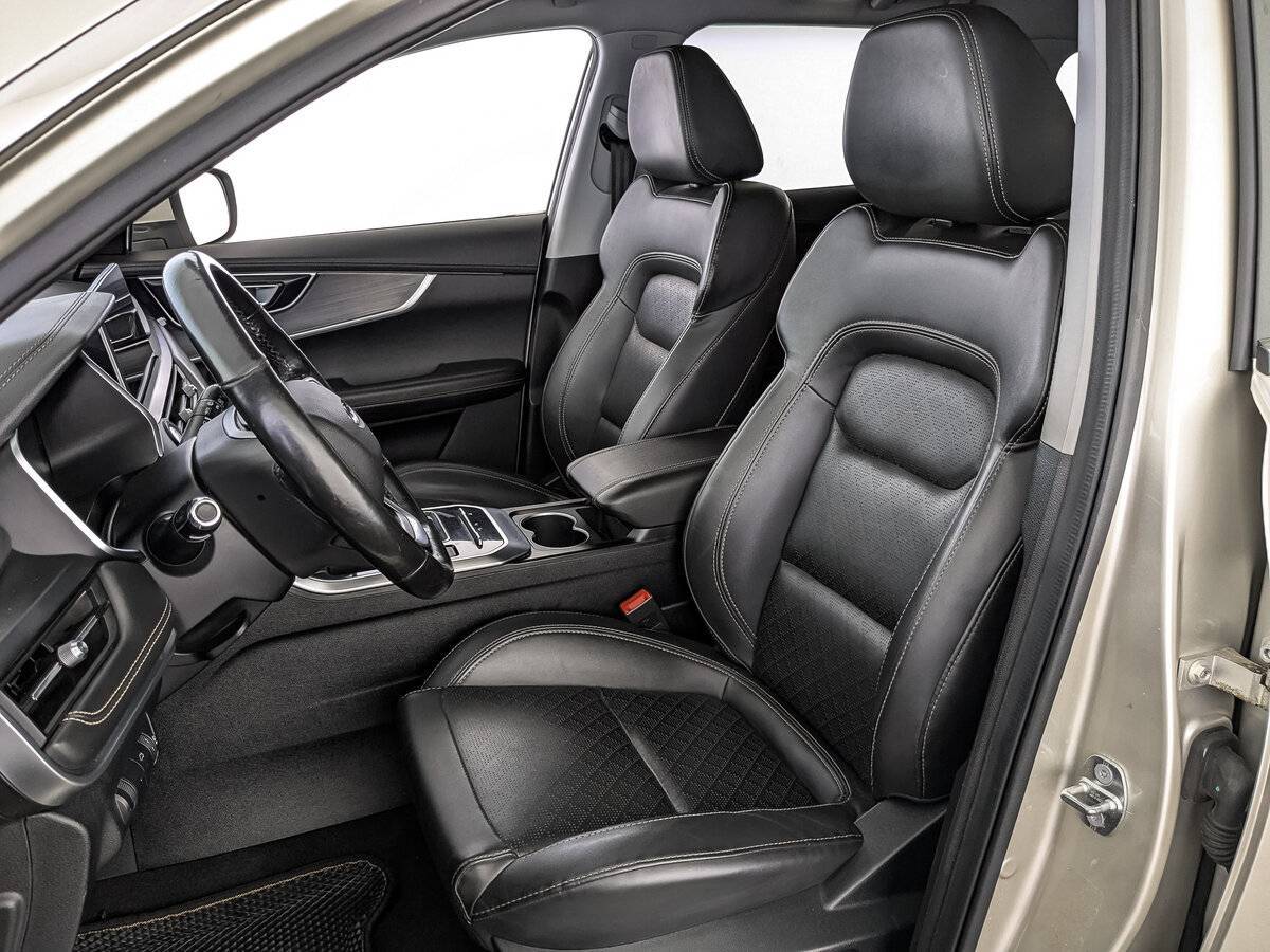 Купить Chery Tiggo 8 с пробегом. Фото: #18