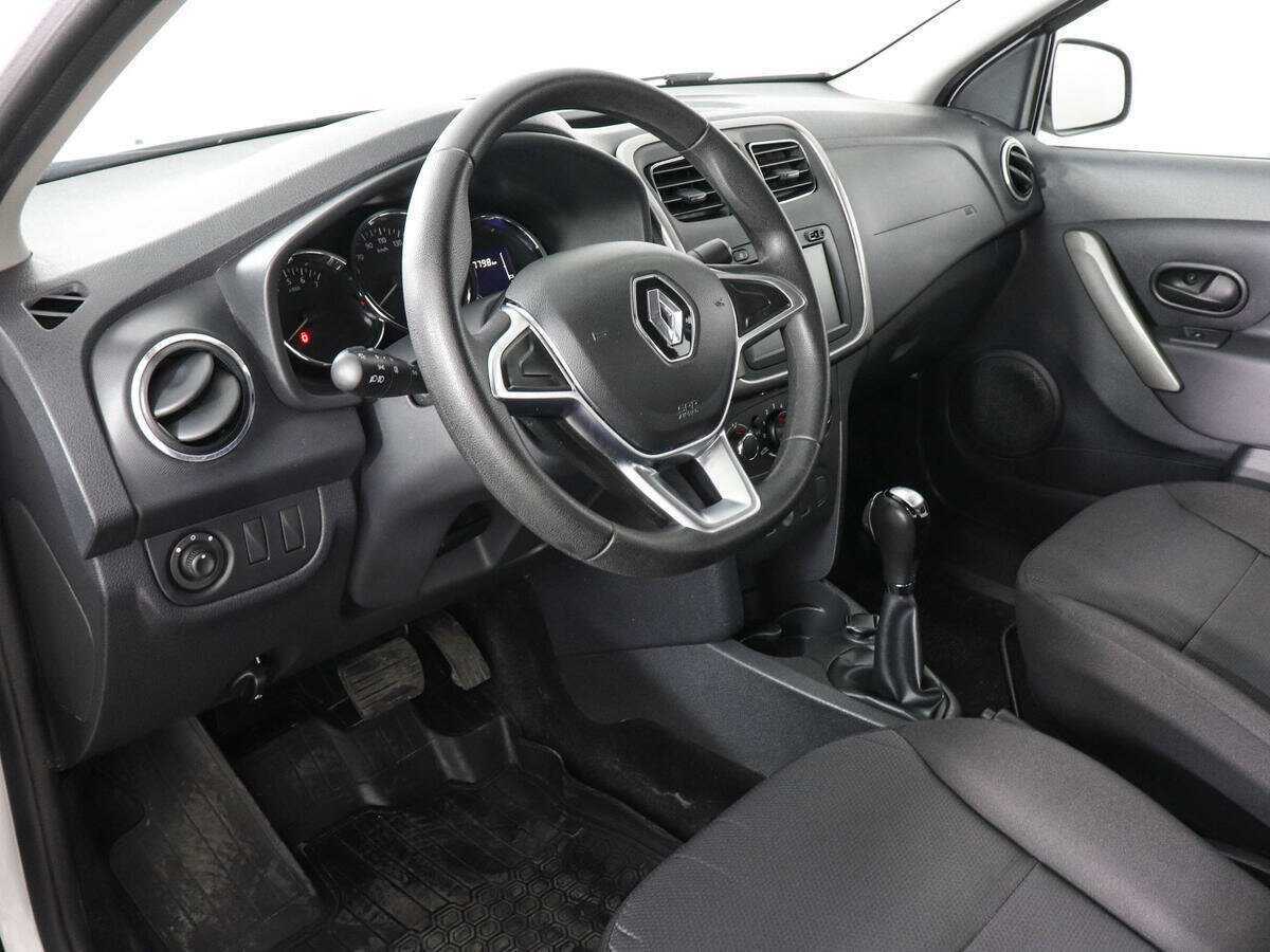 Купить Renault Logan с пробегом. Фото: #8