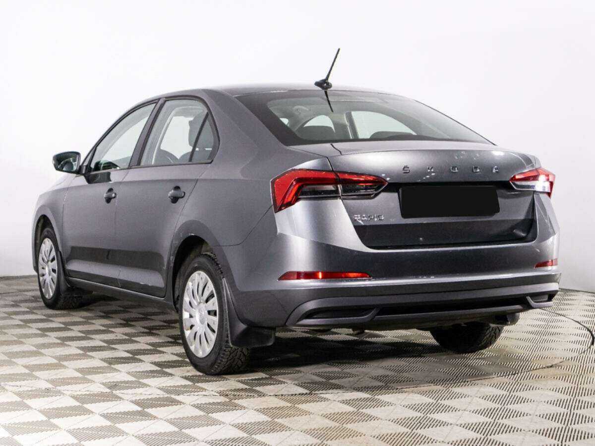 Купить Skoda Rapid с пробегом. Фото: #6