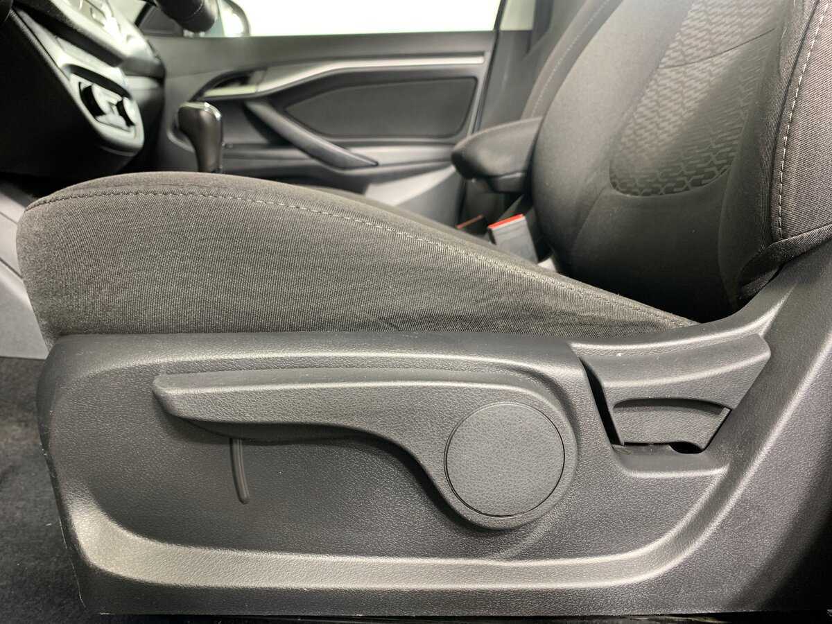 Купить Lada (ВАЗ) Vesta с пробегом. Фото: #16