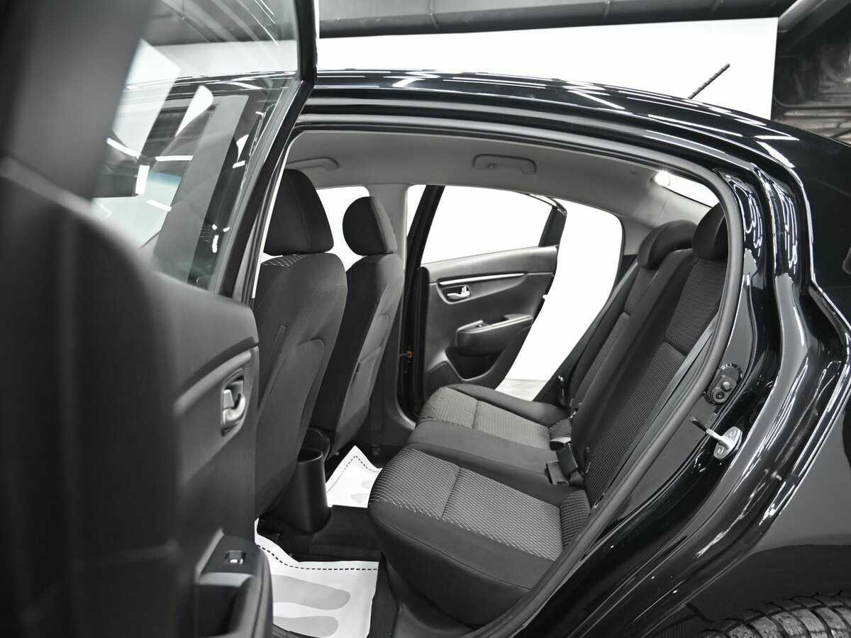 Купить Kia Rio с пробегом. Фото: #11