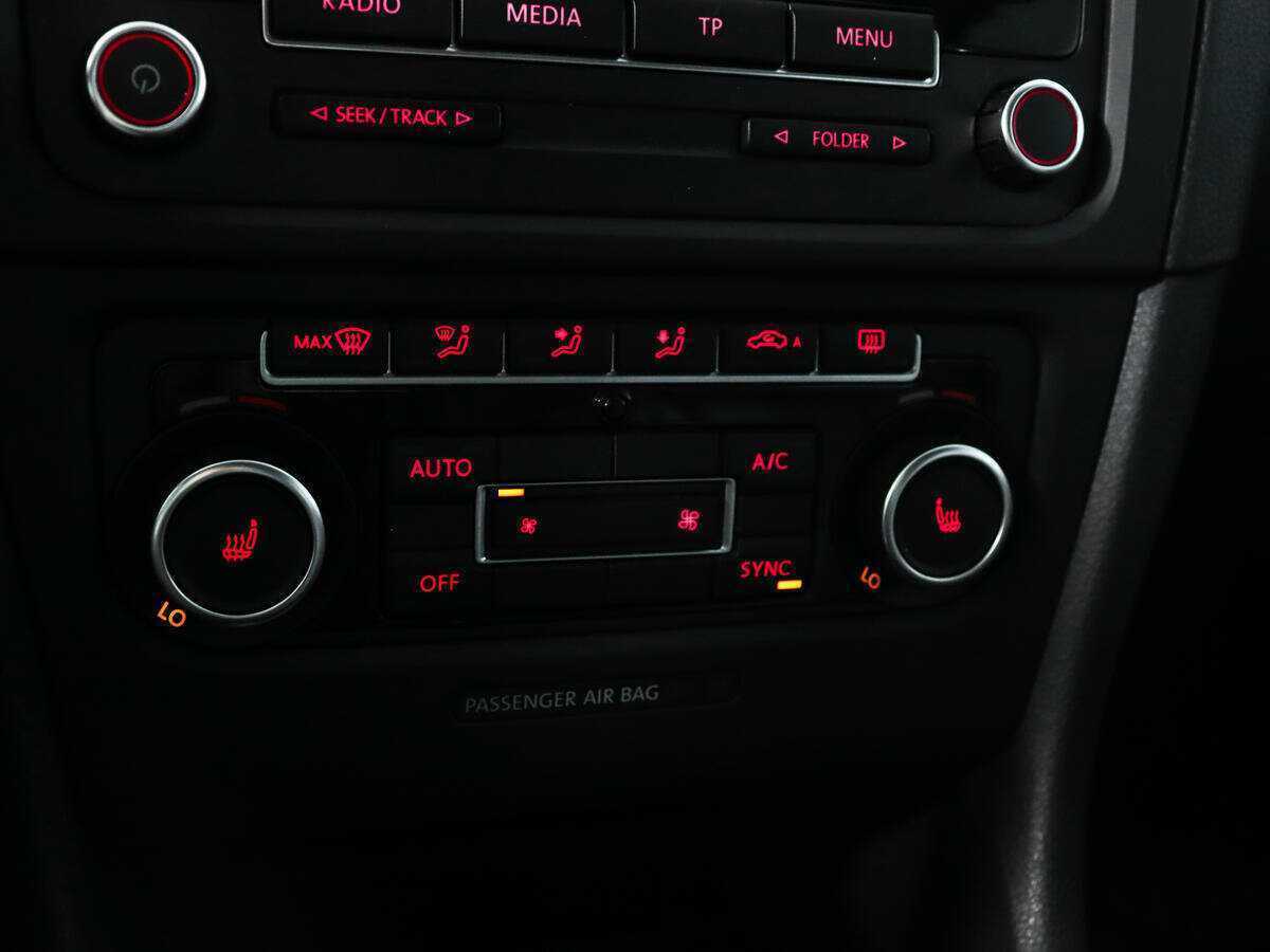 Купить Volkswagen Golf с пробегом. Фото: #12