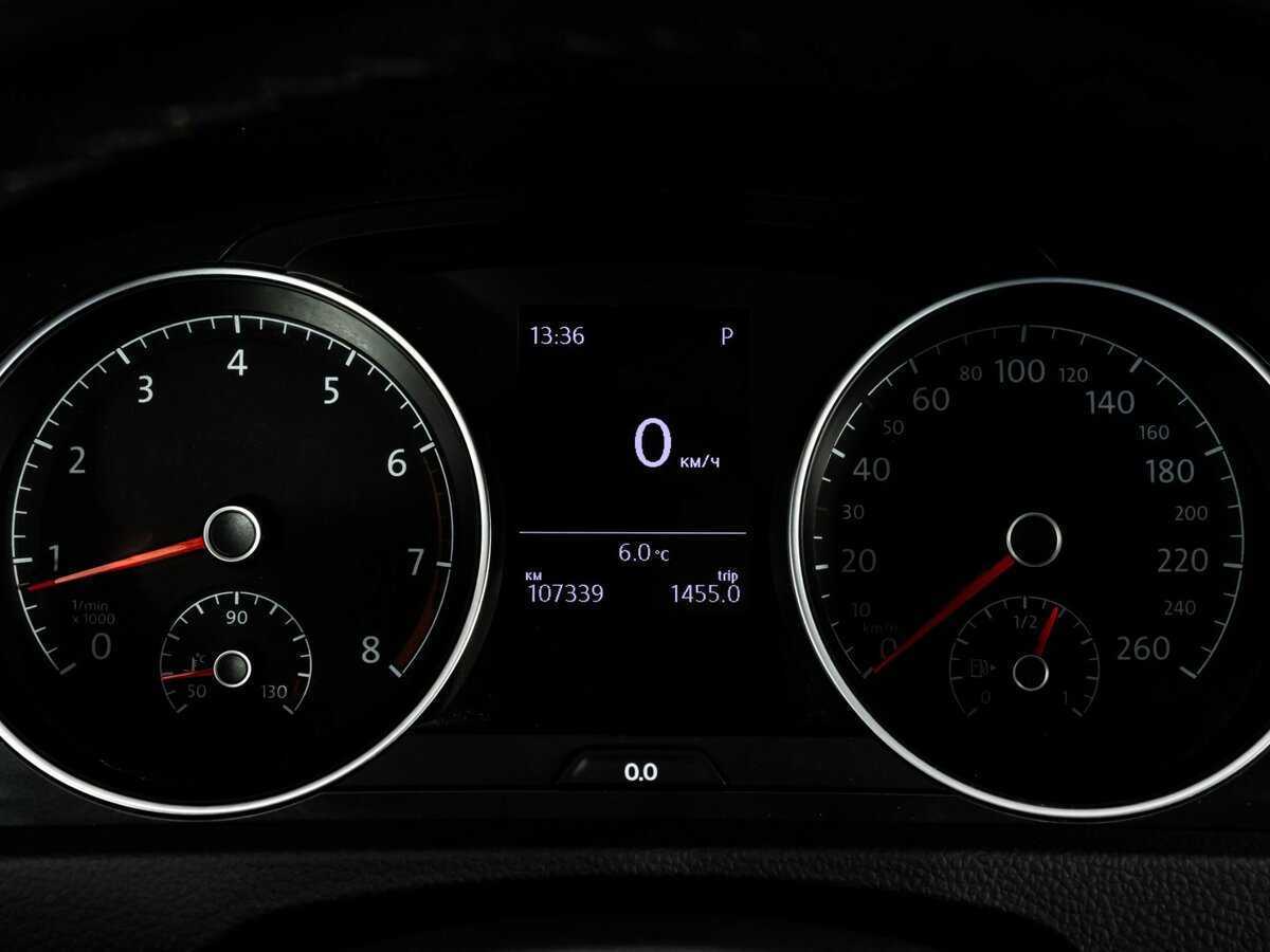 Купить Volkswagen Golf с пробегом. Фото: #16