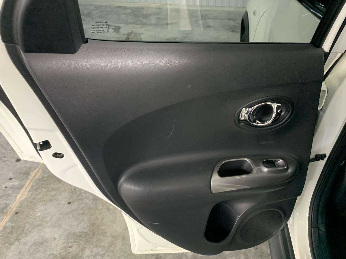 Купить Nissan Juke с пробегом. Фото: #18