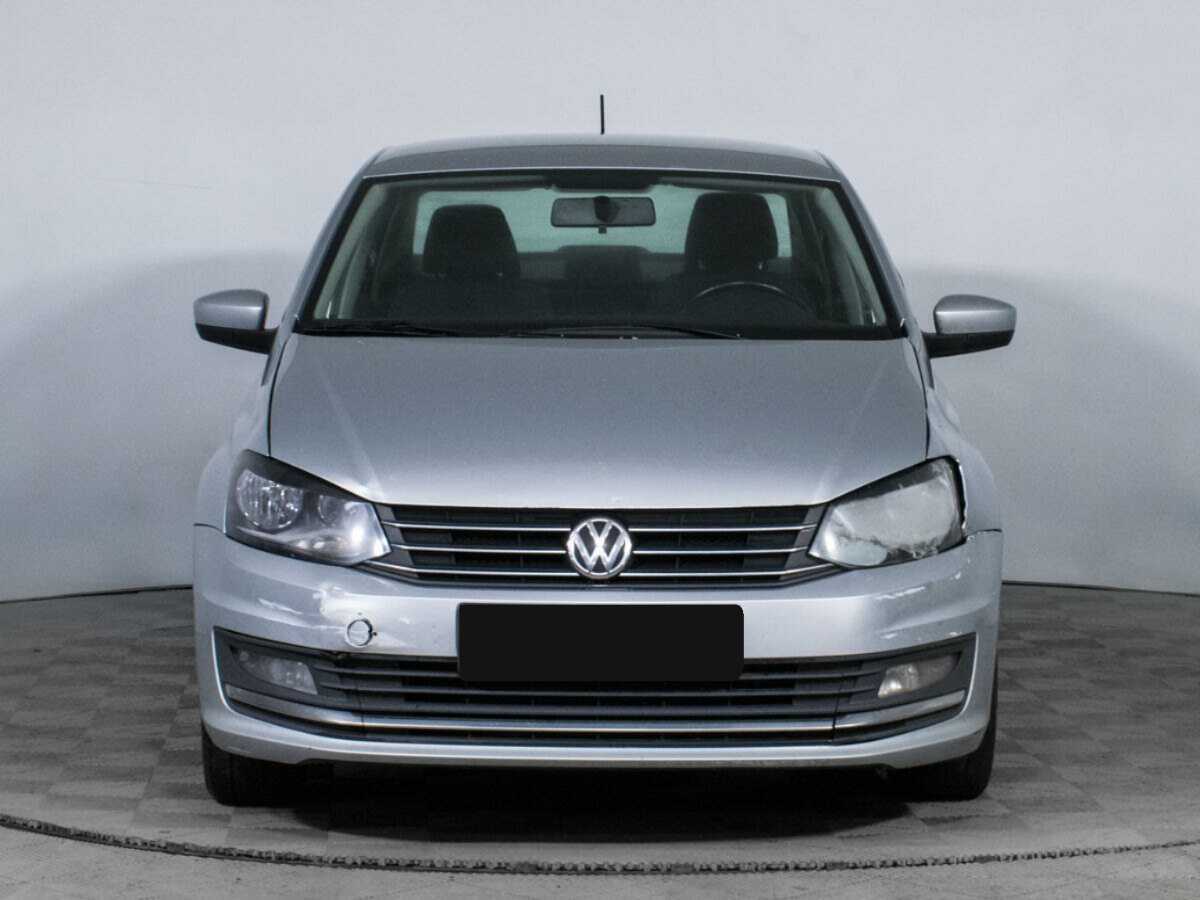 Купить Volkswagen Polo с пробегом. Фото: #1