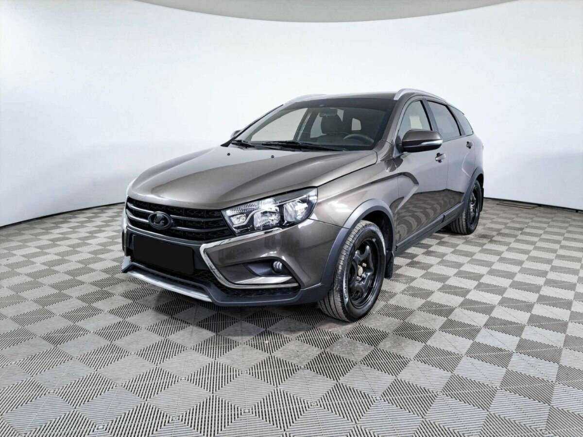 Купить Lada (ВАЗ) Vesta с пробегом. Посмотреть фото