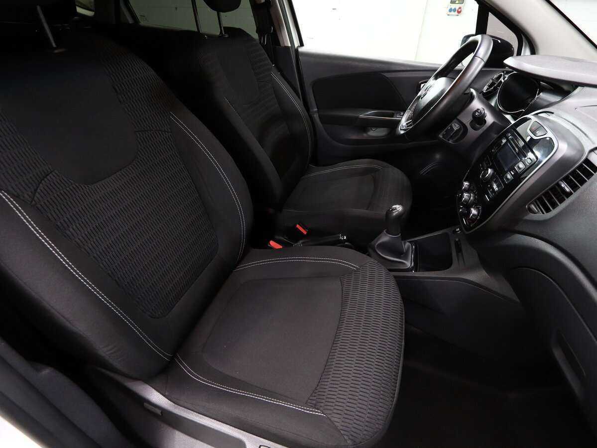 Купить Renault Kaptur с пробегом. Фото: #8