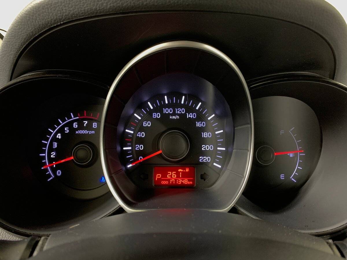 Купить Kia Rio с пробегом. Фото: #12